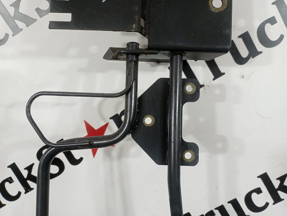 Кронштейн кранов