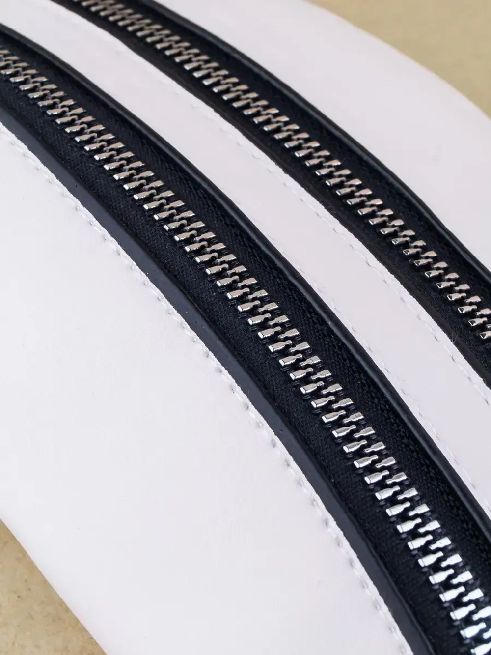 Сумка кросс боди