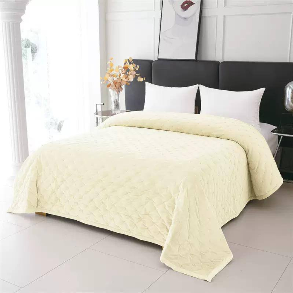 Велюровое покрывало с наволочками (2 шт.)