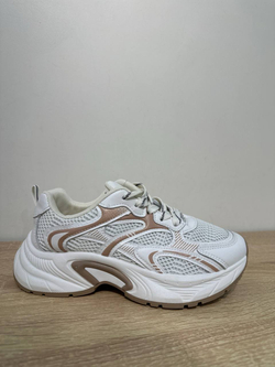 Кроссовки из эко кожи