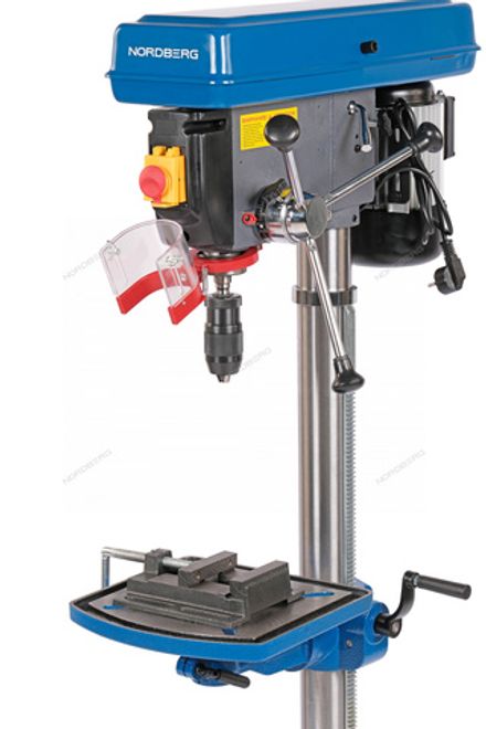 Цена на NORDBERG (ND20118) Станок сверлильный (850Вт, 20 мм, 12 скоростей,тиски)