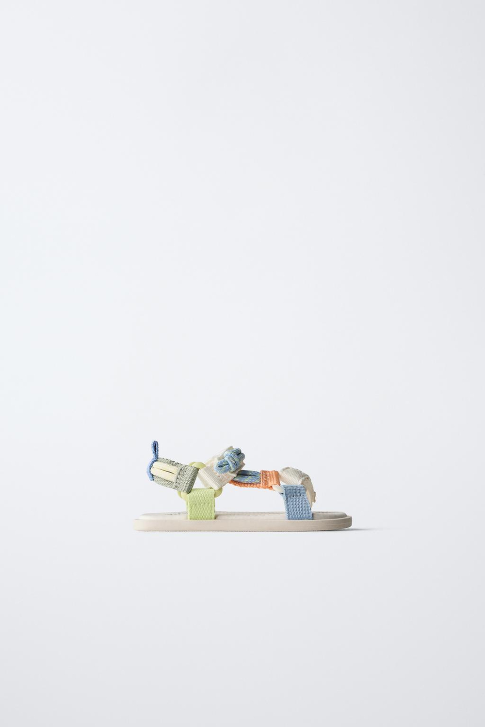 Сандалии barefoot из высокотехнологичной ткани