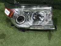Фара правая Toyota Land Cruiser 200 (2012-2015) ксенон