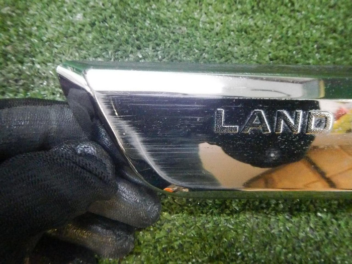 Накладка двери задняя правая Toyota Land Cruiser 200 (2015-2021)