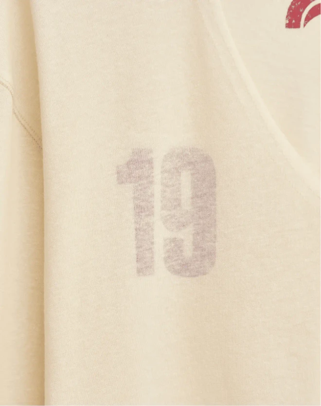 Лонгслив в стиле ретро