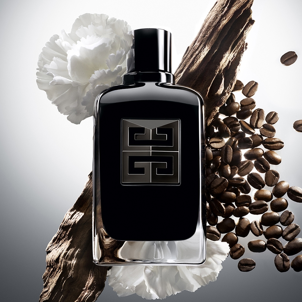 GIVENCHY Gentleman Society Extrême парфюмированная вода для мужчин