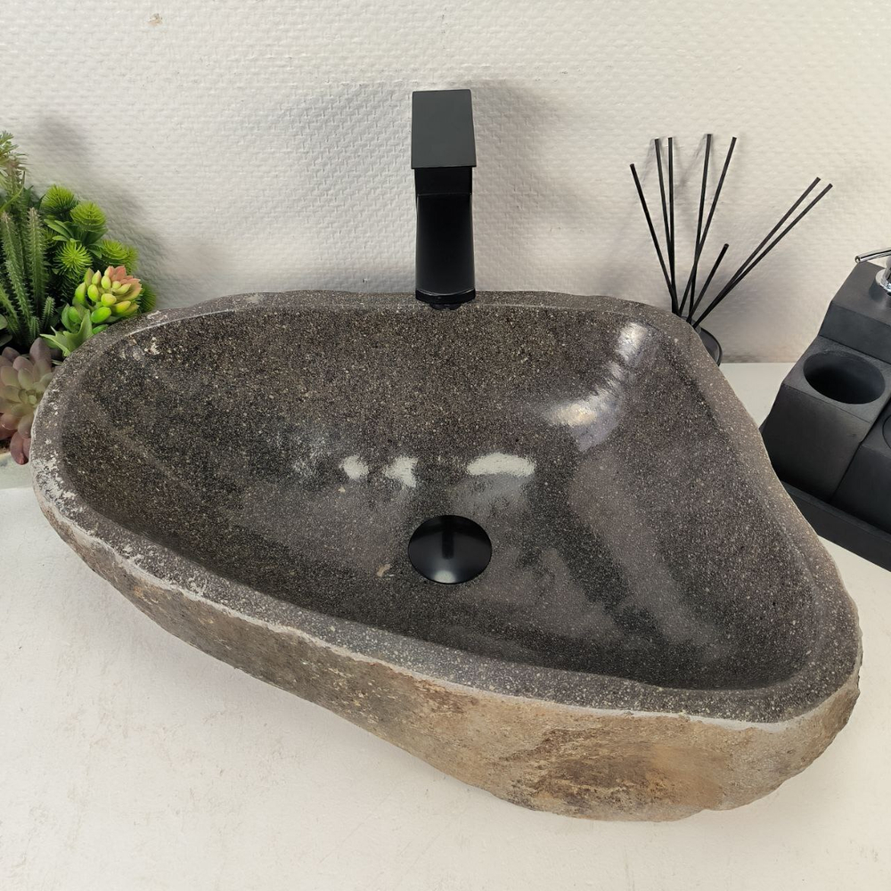Раковина из речного камня RS-65039 54*38*15 0857