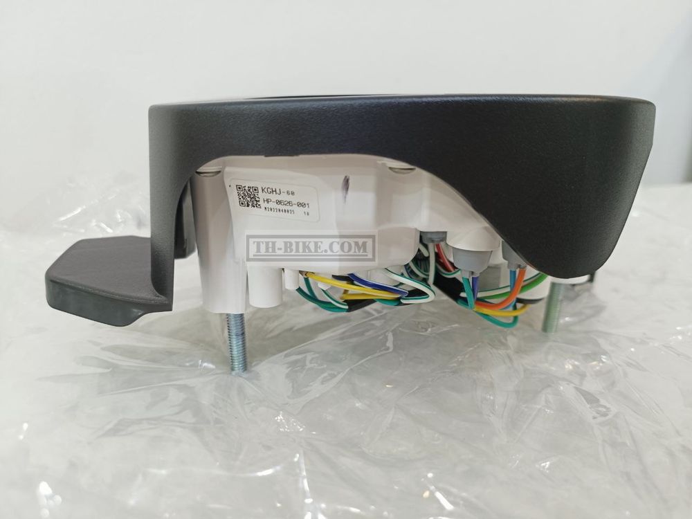 37100-KGH-601. METER ASSY., COMBINATION (KPH). Honda