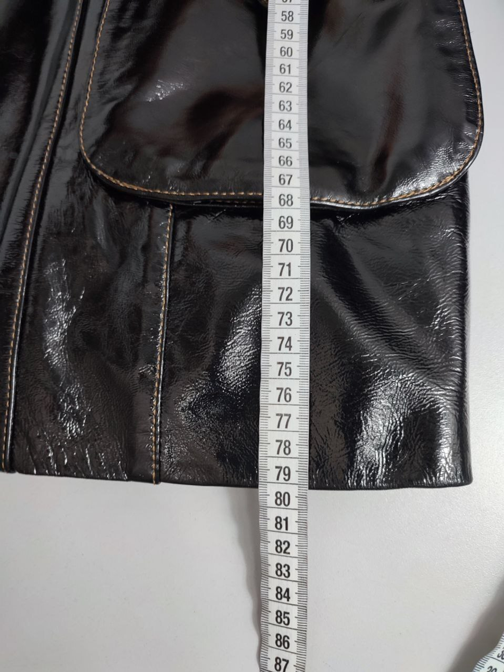 Плащ лакированный 56 размер