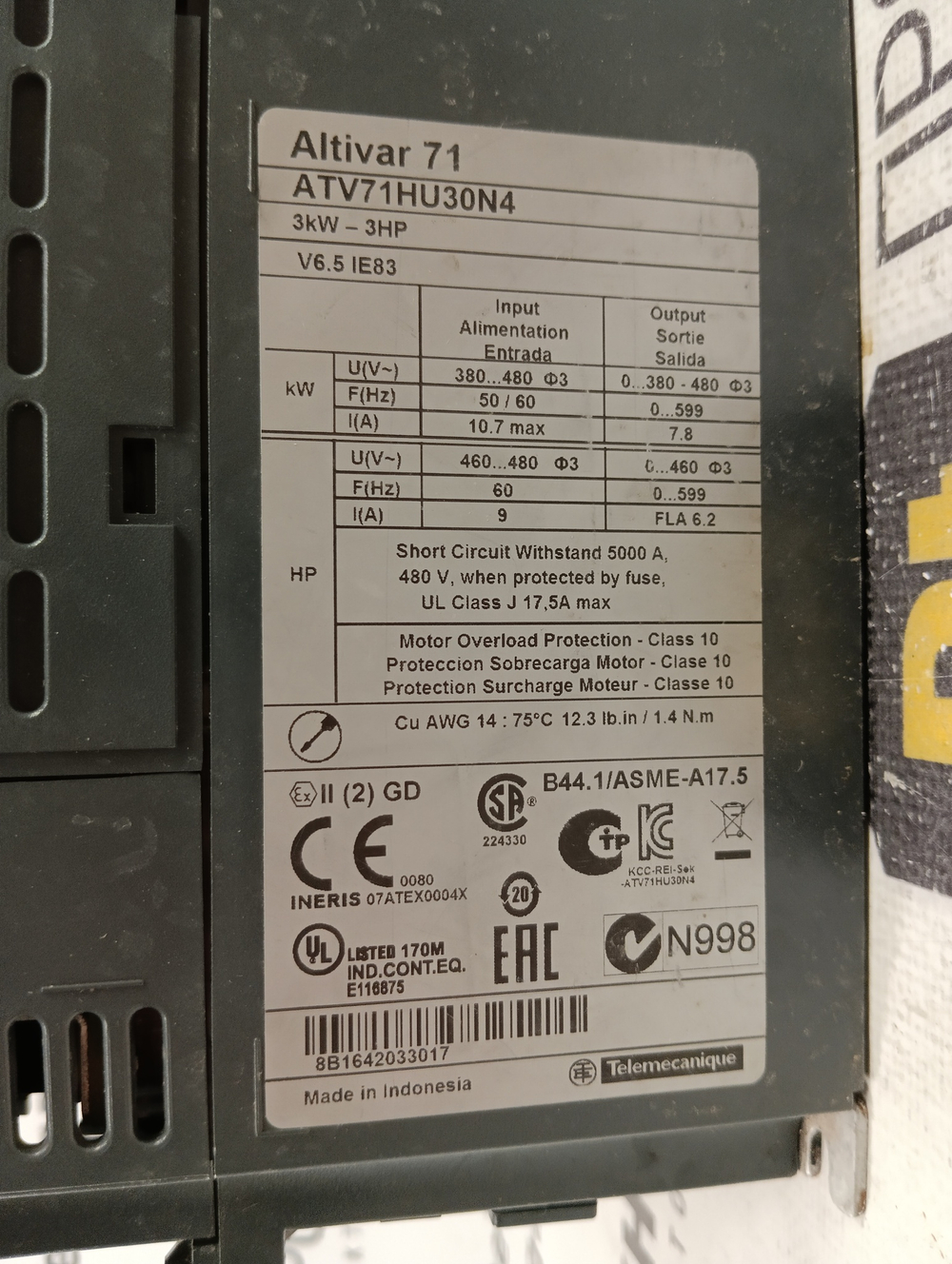 S.E. ATV71HU30N4 б/у