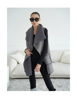 Жилетка удлиненная меховая оверсайз