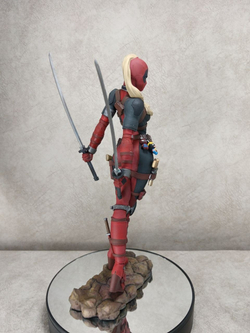 Lady Deadpool 280мм