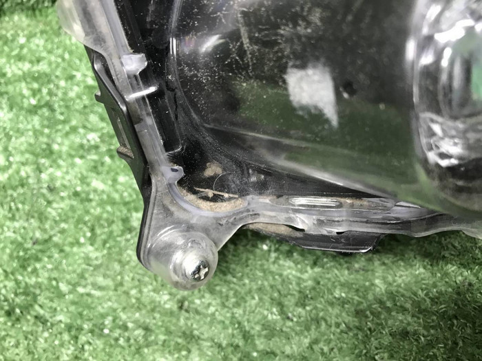 ПТФ правая Toyota Land Cruiser 300 (2021-н.в.)