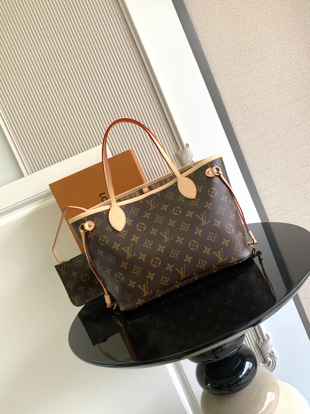 Louis Vuitton Neverfull PM