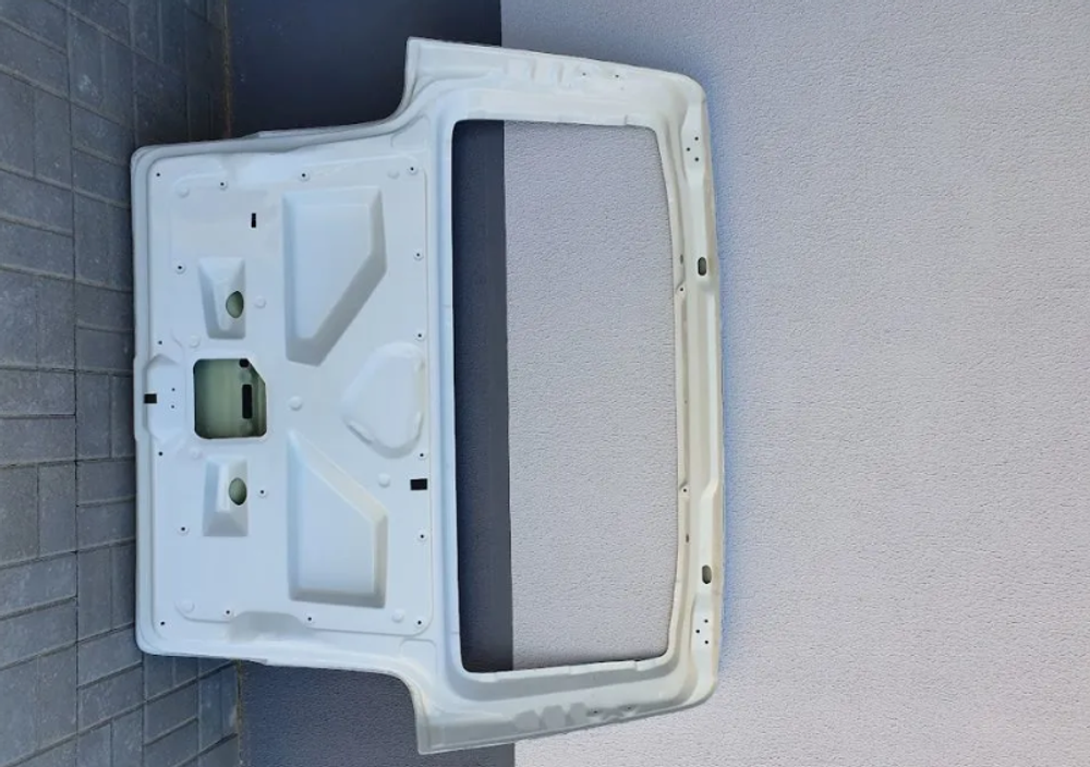 Задняя дверь хлопушка Mercedes Vito W638