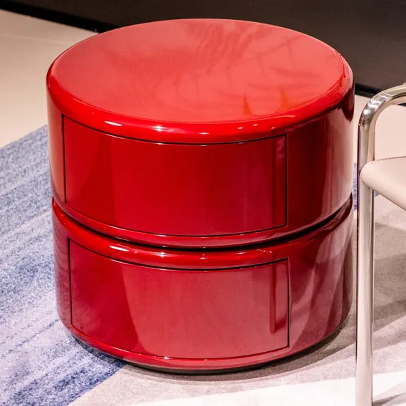 Тумба прикроватная 4842 с двумя ящиками, красный глянец