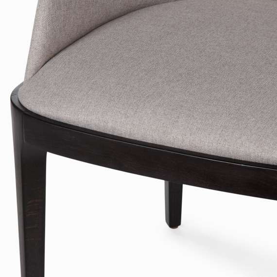 Стул Driade с подлокотниками, светло-серый, черные ножки