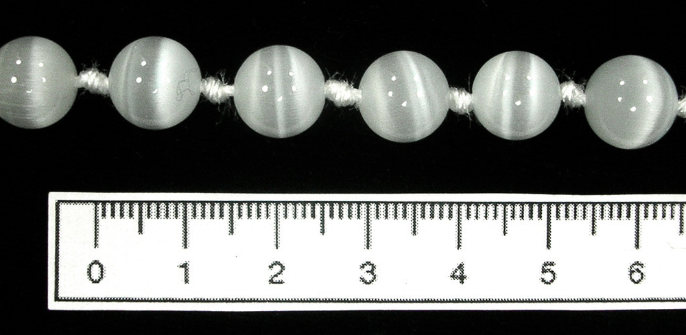 Бусы из Кошачьего глаза kgbu001-bel10