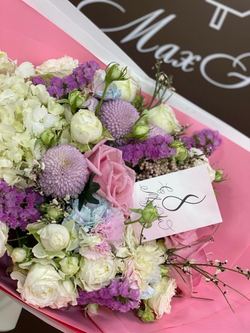 Букет 8 Марта М-39