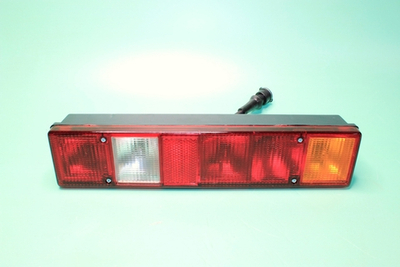 Фонарь задний КамАЗ,ГАЗ,Зил 24В разъём СЦАЗ с проводом, универсальный /171.3716-01/