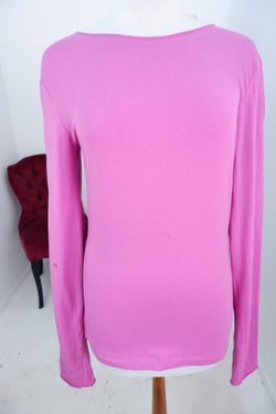 Лонг Weekday цвета фуксии, маркировка М, визуально на 46 размер