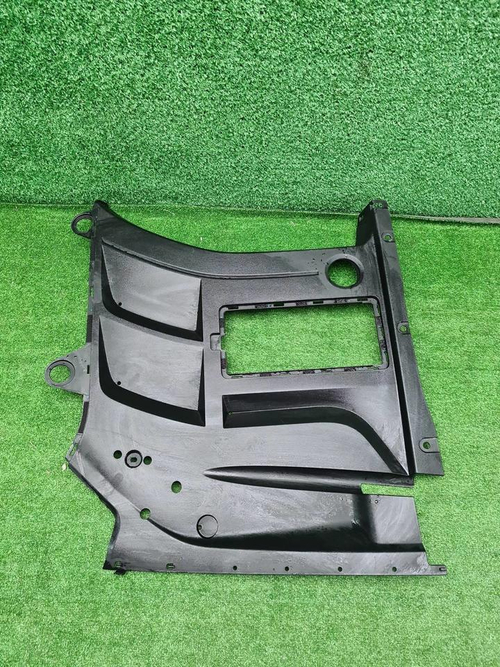 Накладка моторного отсека Geely Tugella (19-24)