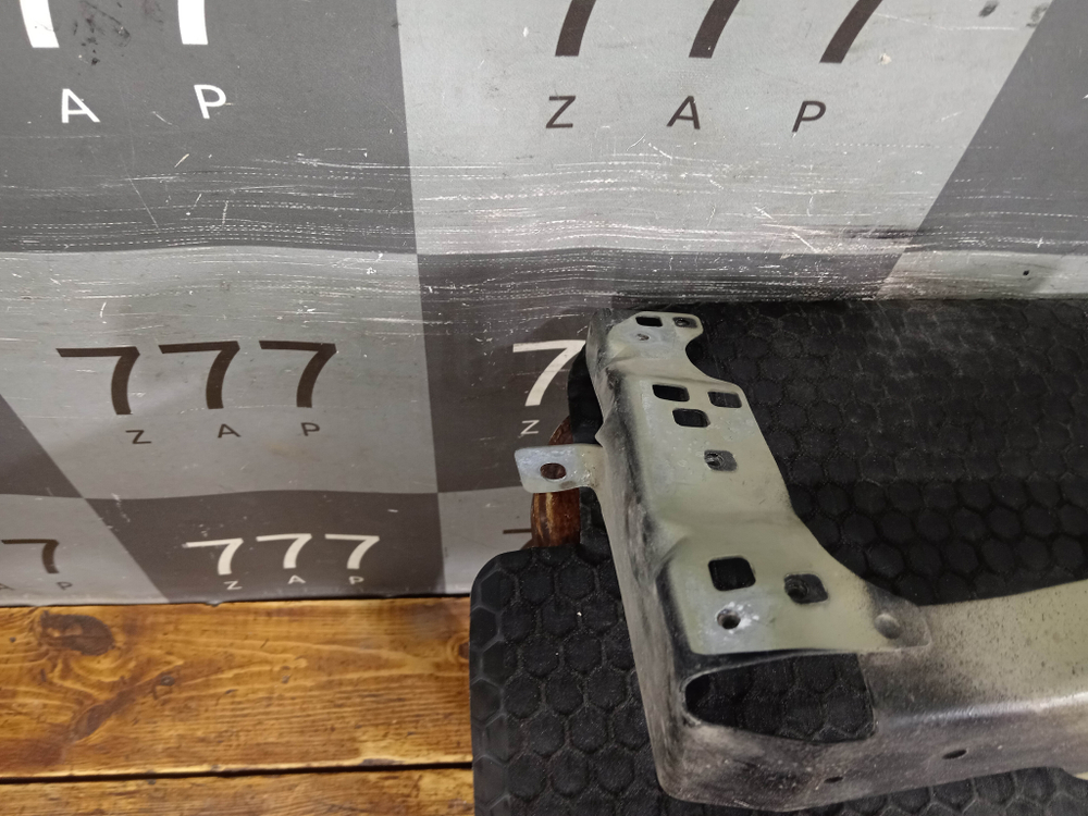 Кронштейн крыла переднего левого Haval H3 24-нв Б/У Оригинал 5010313XKJ20A