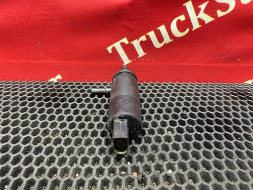 Насос омывателя фар