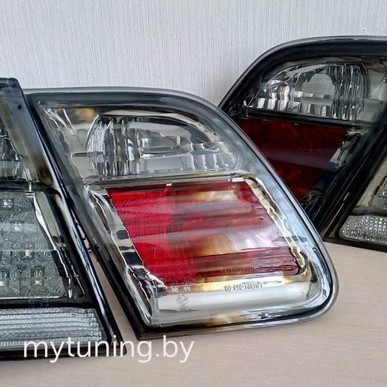 Задние фонари Mercedes E W210 smoke led