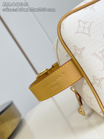 Louis Vuitton Locker Dopp Kit