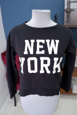 Свитшот H&M с принтом 42 размер