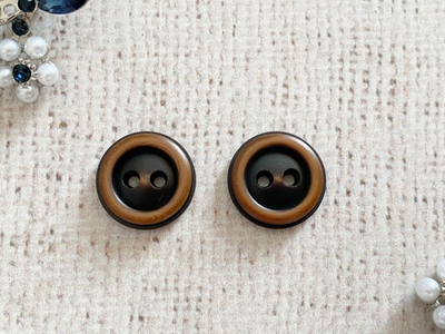 Пуговицы, d 1,8 см