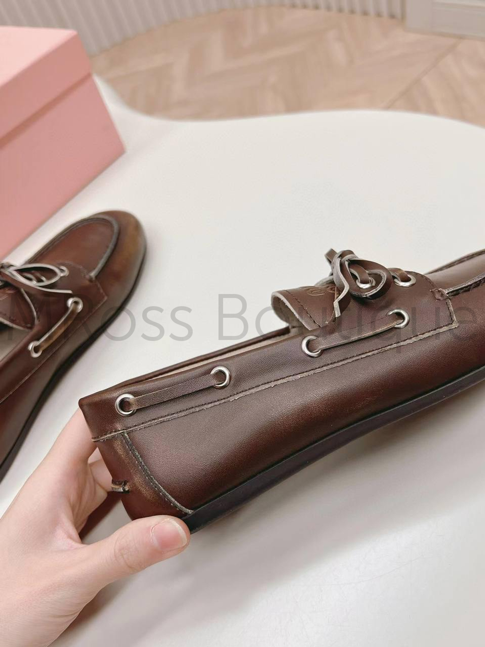 Женские коричневые лоферы Miu Miu