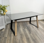 Стол М-City DISAUR Франк 160 Графит, стекло, Дуб Галифакс черный