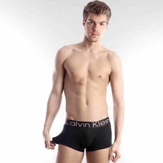 Мужские трусы боксеры черные Calvin Klein 365 Black