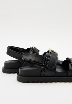 Сандалии женские GUESS FABELIS