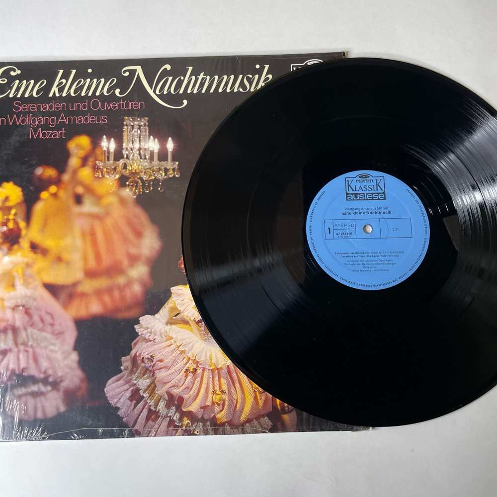 Винтажная виниловая пластинка LP W. A. Mozart Моцарт Eine Kleine Nachtmusik Serenaden Und Ouverturen (Германия 1977)