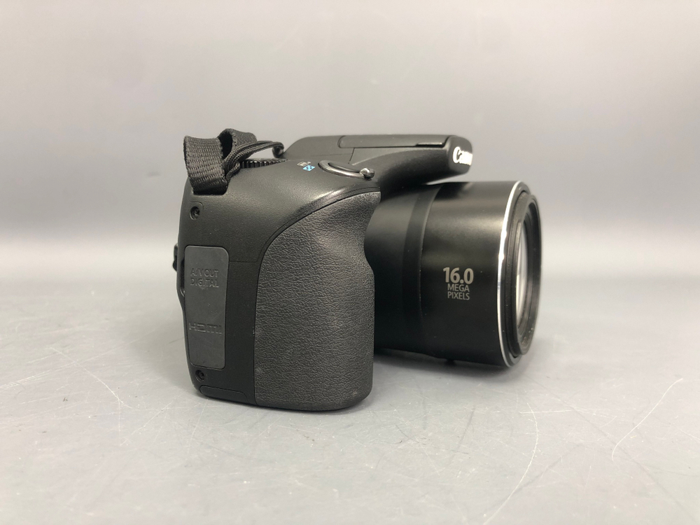 Canon PowerShot SX520 HS