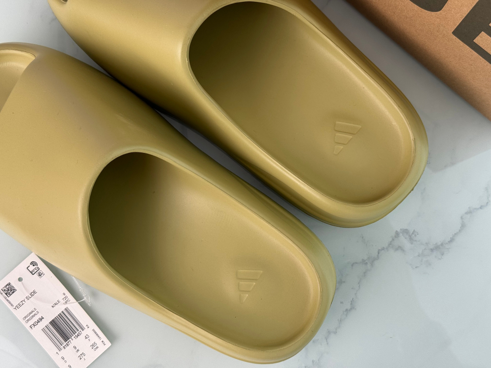 Yeezy Slide Resin (маломерки)