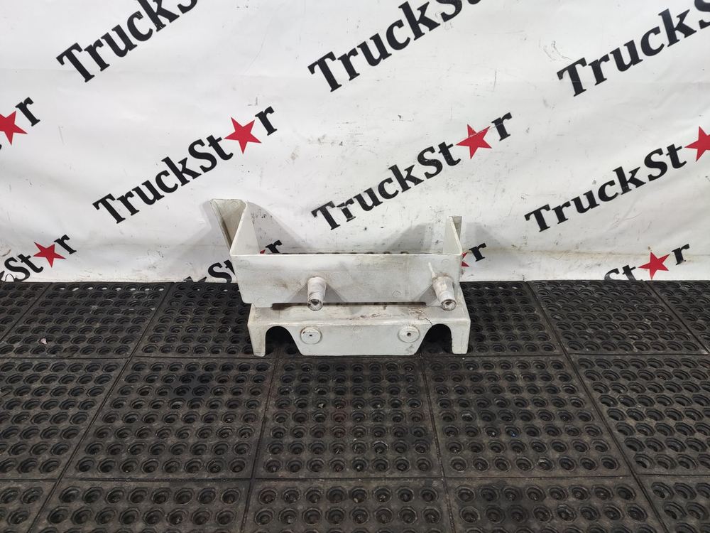 Корпус подножки левый 2022г