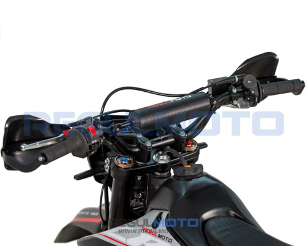 Мотоцикл Regulmoto CR-Z 350 с ПТС