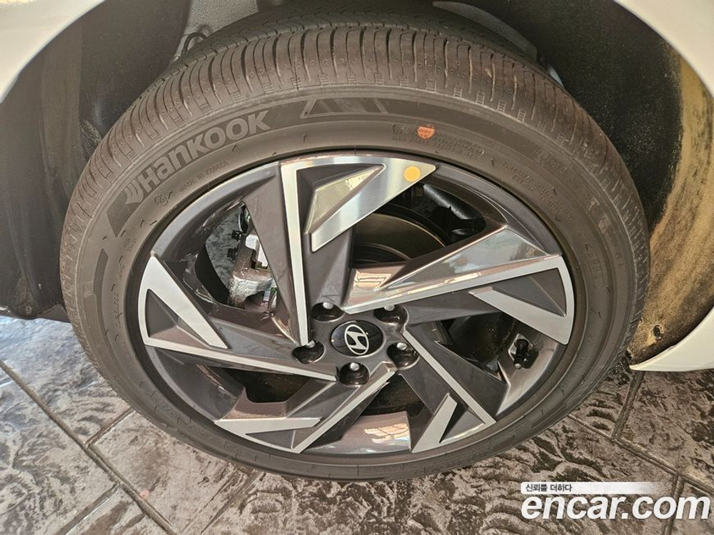 Hyundai The New Avante Hybrid (CN7) Modern (03.2024)
