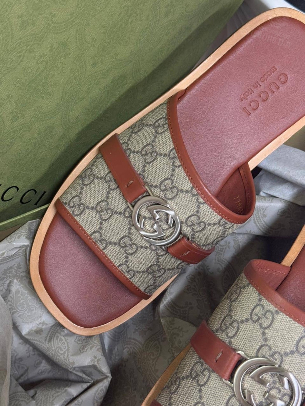 Шлепанцы Gucci