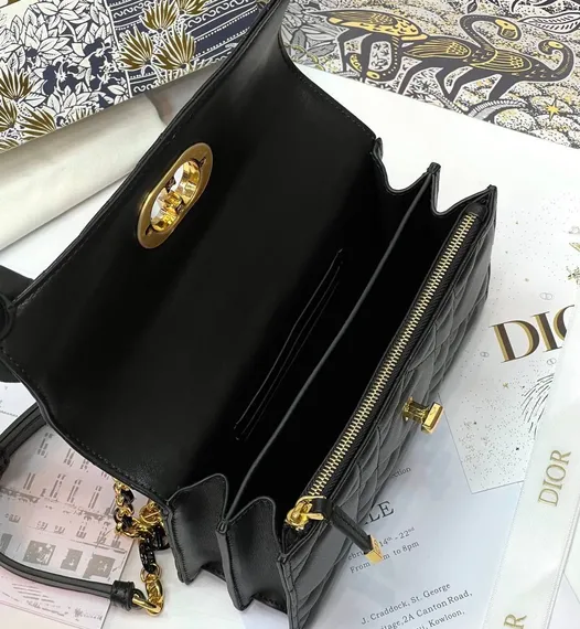 Мини-сумка Dior Miss Caro черный