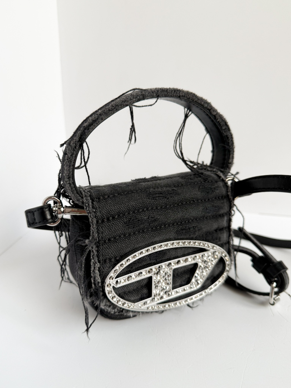 Сумка из денима с бахромой Diesel