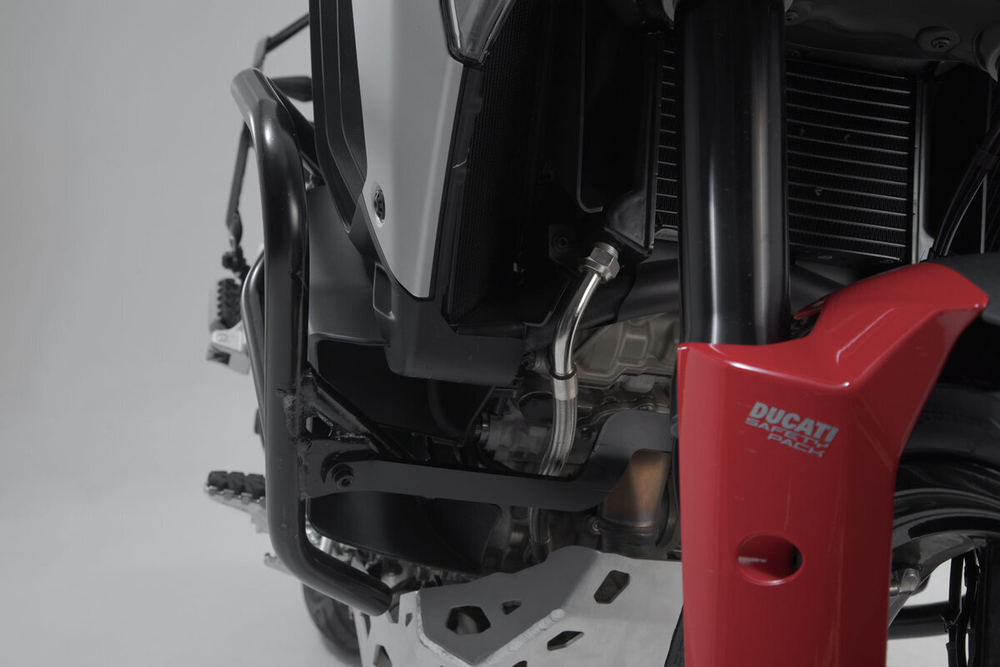 SBL.22.822.10000/B SW-MOTECH ENGINE CRASH GUARD BARS (MTS V4)