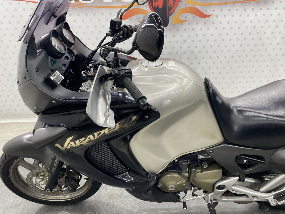 Honda XL1000V Varadero 1999