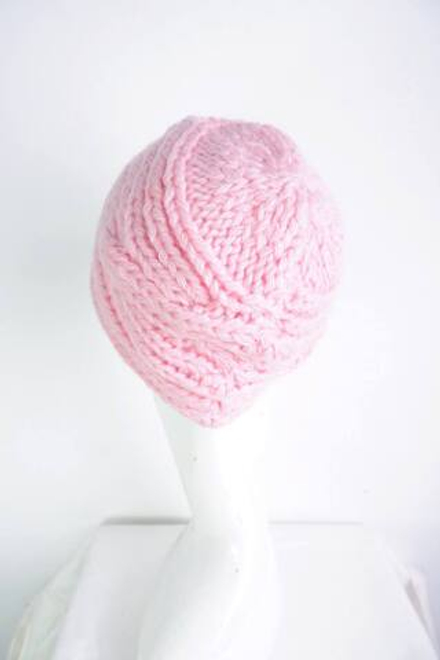 Шапка приятного оттенка