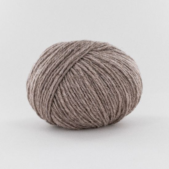 Пряжа FONTY Nimbus (100% французский меринос d'Arles и португальский меринос)