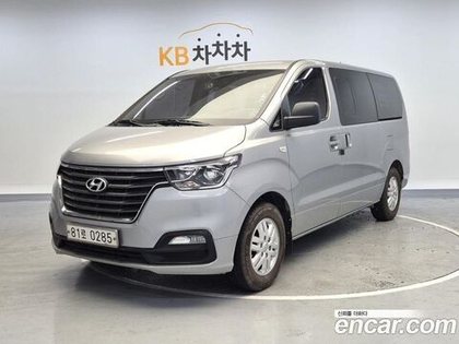 Hyundai The New Grand Starex Van 5-и местный (10.2019)